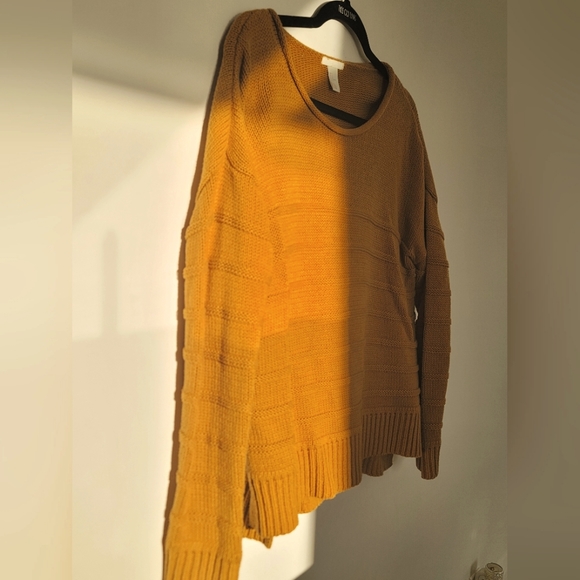 H&M Sweater Yellow Mustard - Picture 2 of 10